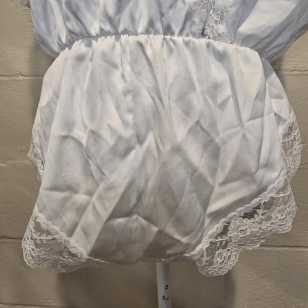 Retro Cinema Etoile Intimate Bodysuit Teddy V-neck Embroidered White Size Large. - Picture 7 of 16